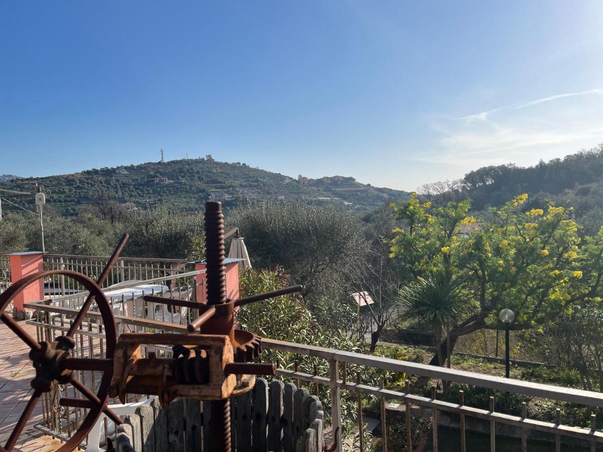Agriturismo Le Mimose Imperia Ngoại thất bức ảnh
