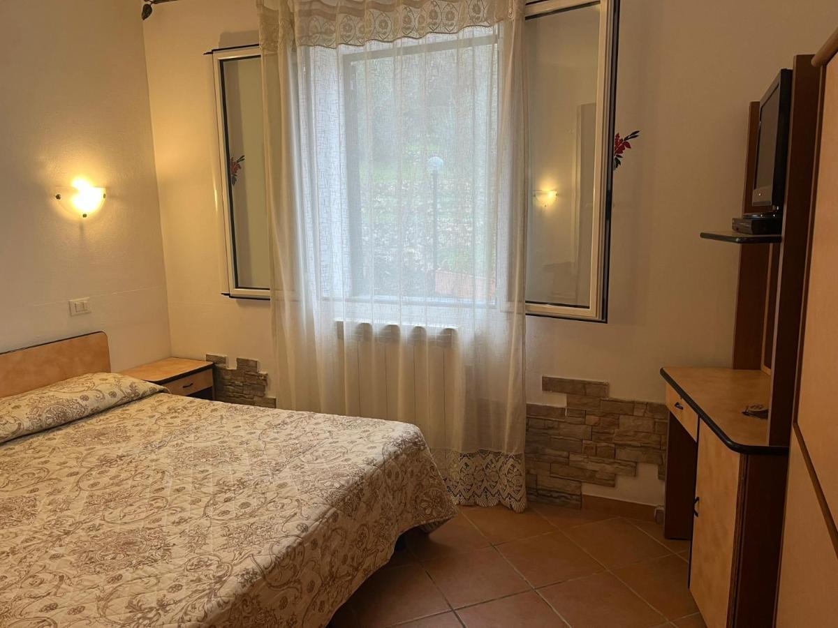 Agriturismo Le Mimose Imperia Ngoại thất bức ảnh